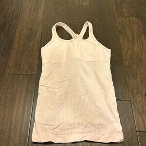 Lululemon Ebb to street tank